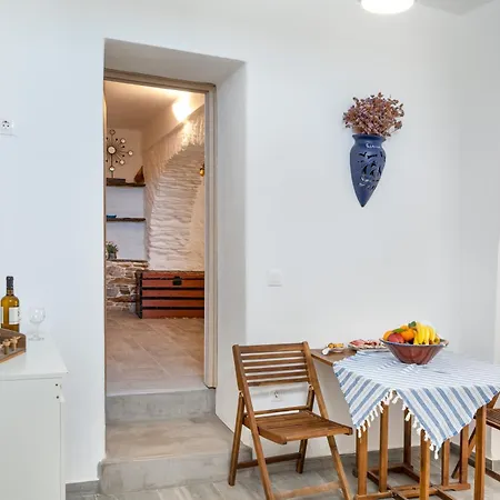 Olga's House D Lägenhet Kithnos